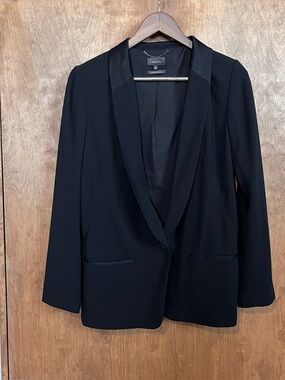 Aritzia Babaton Black Blazer 6